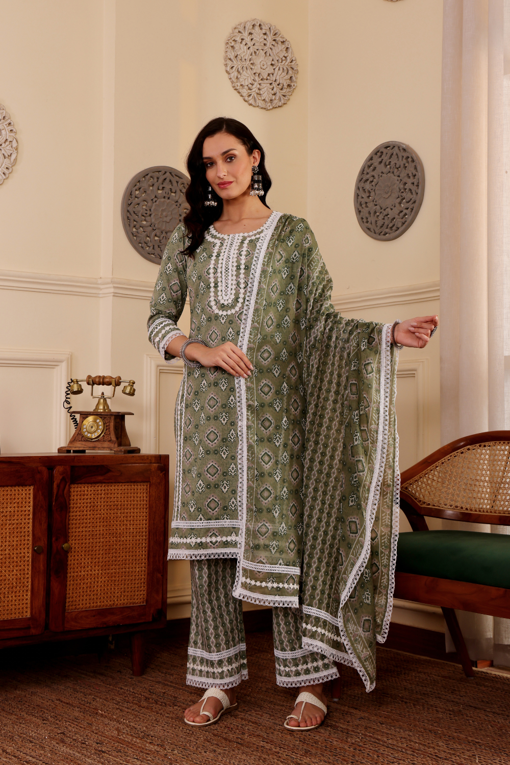 FAREEN KURTA SET