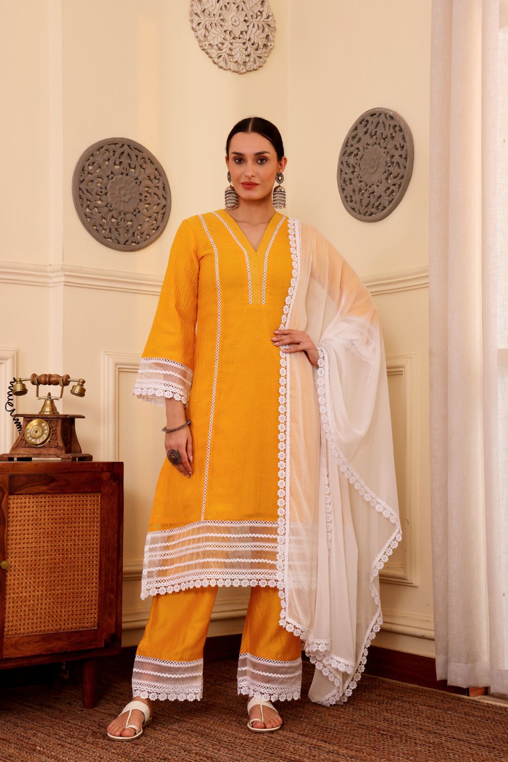 MEISHA KURTA SET