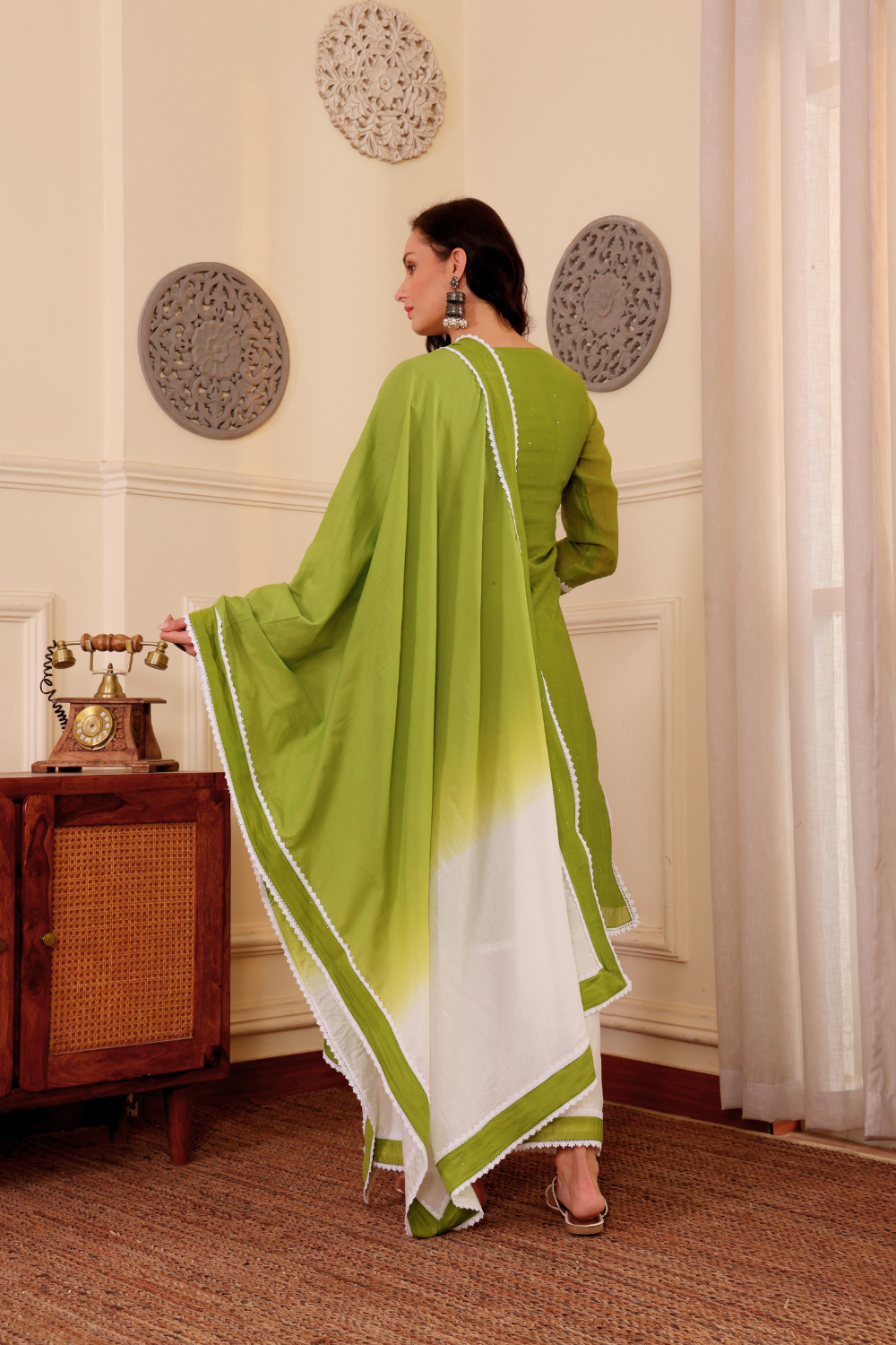 ARYANA KURTA SET
