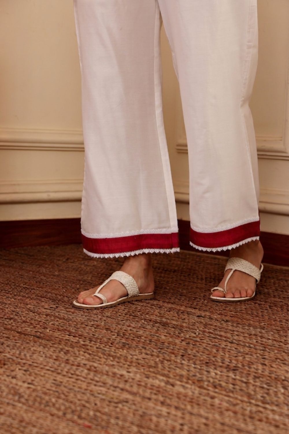 ARYANA KURTA SET - RED