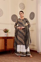 SARA SHARARA SET