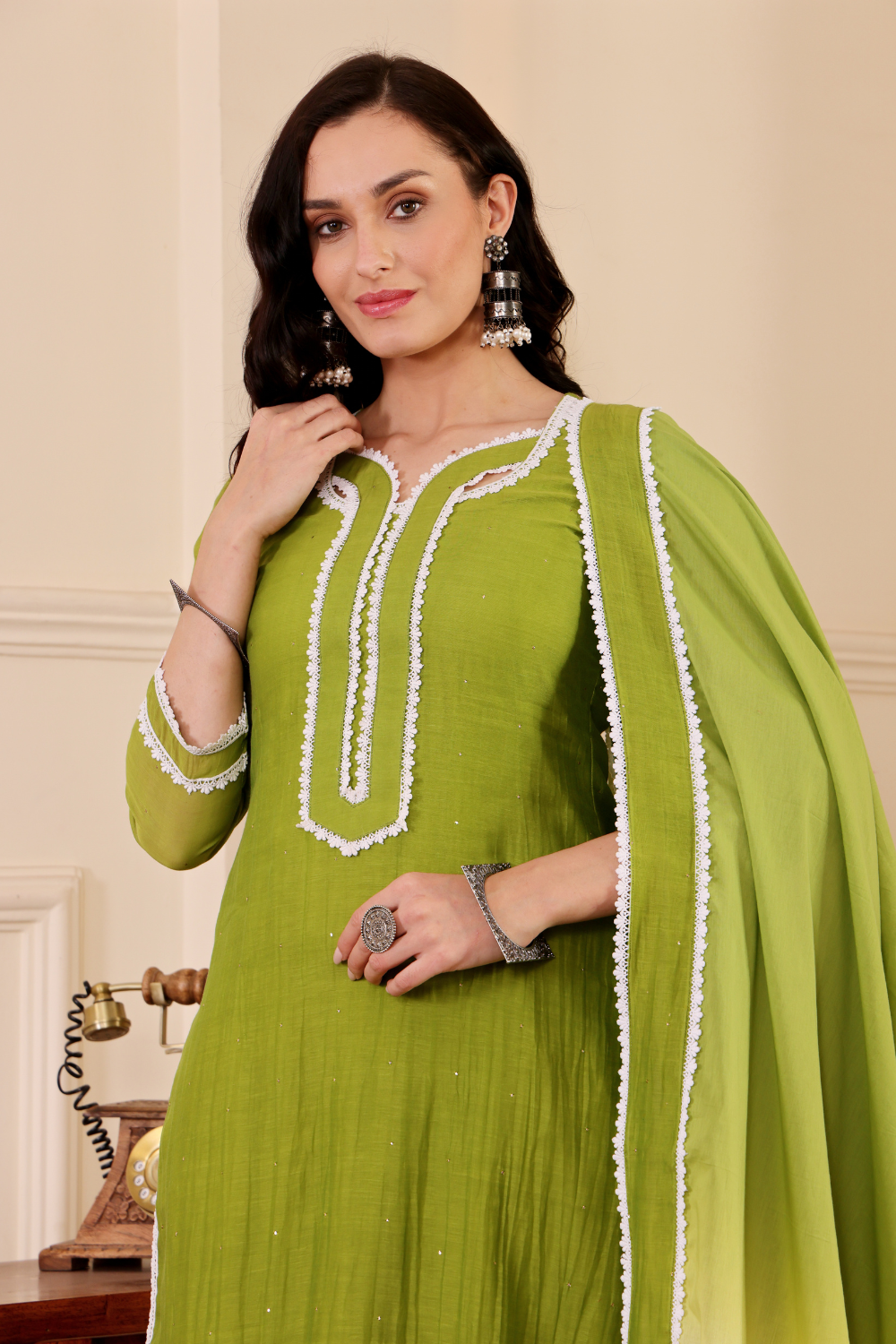 ARYANA KURTA SET
