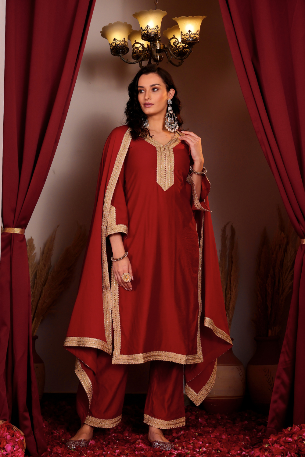 INAYA KURTA SET